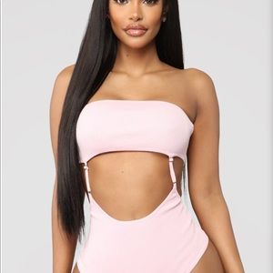 Fashion nova in the mood pink body suit small NWT